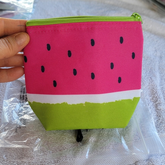 Thirty-one Cool Zipper Snacker - Picture 6 of 8